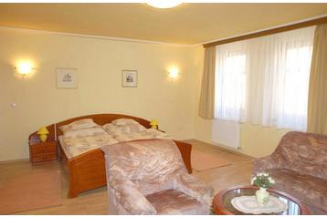 Hungría Privát Eger, Interior